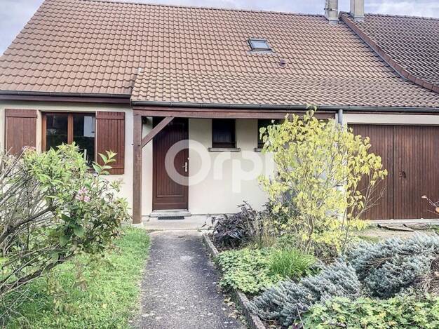 Maison à louer 979 € 4 pièces 3 chambres 93,2 m² 450 m² de terrain Bourgogne Saint Loup-Armenault Châtaigniers Saint-Jean-de-Braye 45800