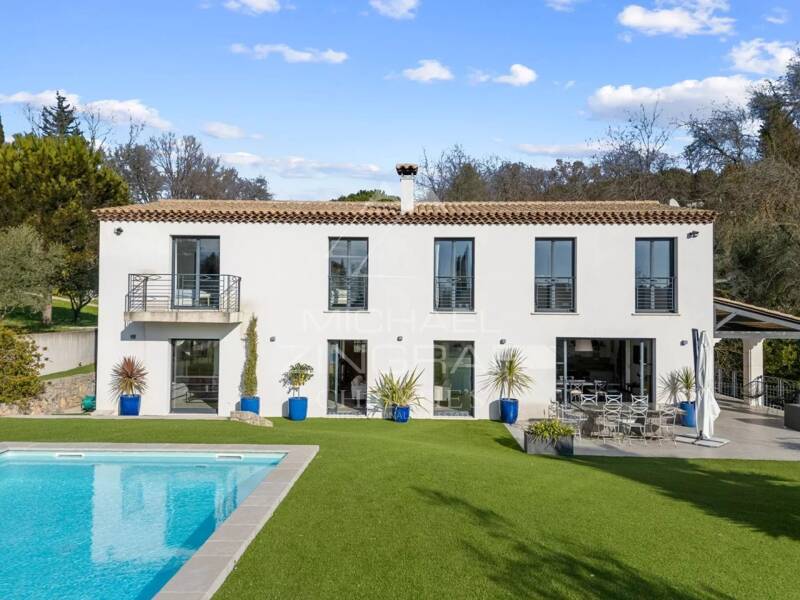 Maison à vendre, 256m², CHATEAUNEUF DE GRASSE