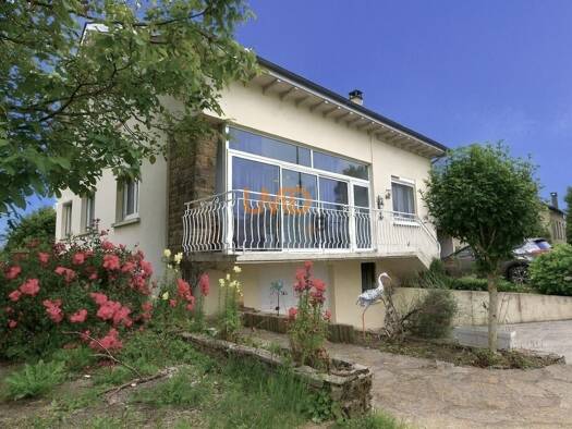 Maison à vendre 167 000 € 5 pièces 4 chambres 140 m² 916 m² de terrain Réquista 12170