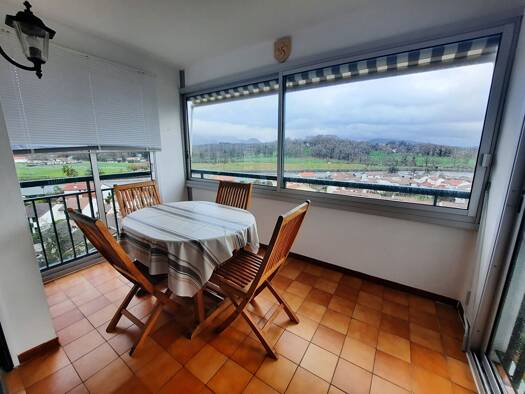 Appartement à louer 935 € 3 pièces 2 chambres 78 m² Étage 7/8 Chantaco Saint-Jean-de-Luz 64500