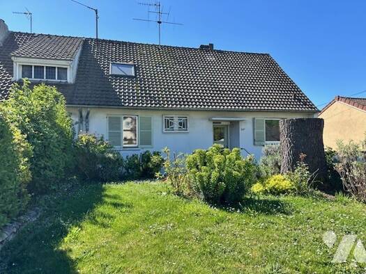 Maison à vendre 184 500 € 9 pièces 7 chambres 154 m² Château-Thierry 02400