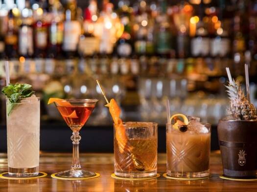 Boutique avec bail commercial 2 500 € La Fourche-Guy Môquet Paris 17ème arrondissement 75017