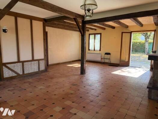 Maison de plain-pied à vendre 188 640 € 3 pièces 2 chambres 90 m² 540 m² de terrain Erdre-en-Anjou 49370