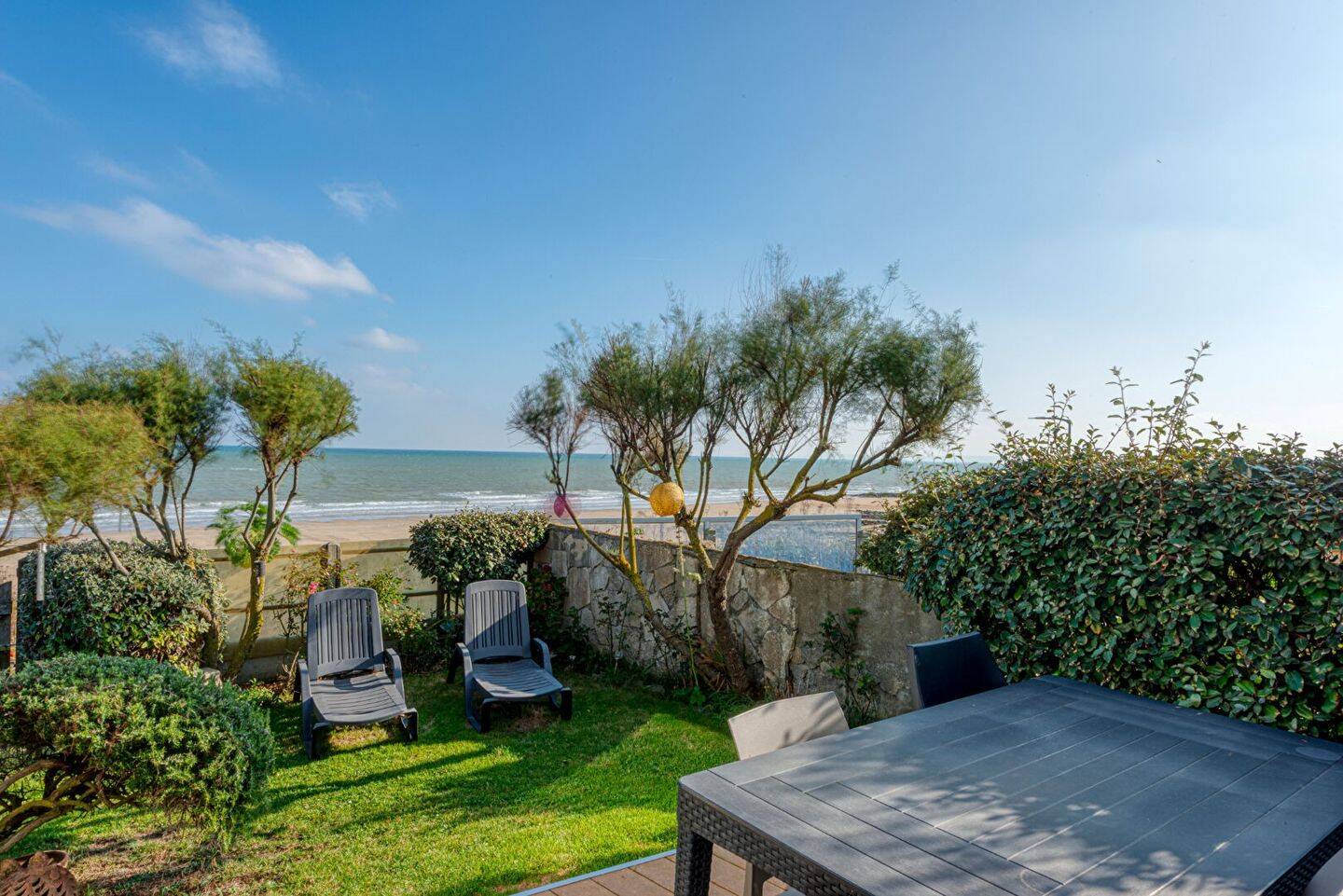 Maison à vendre, 237m², LUC SUR MER