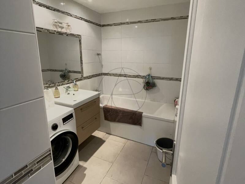 Maison à louer, 79m², MARSEILLE 15E