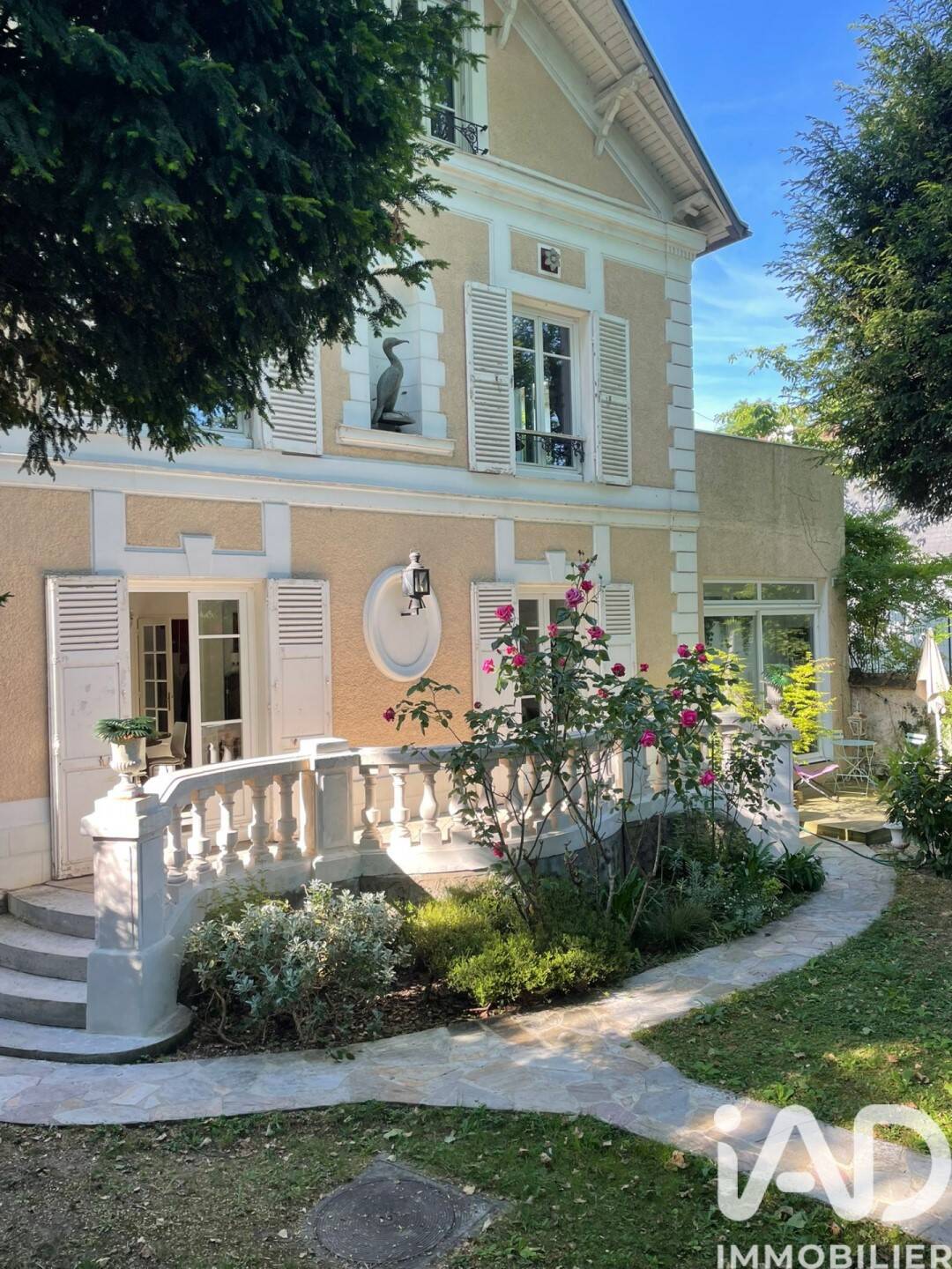Maison à vendre, 200m², SAINT MAUR DES FOSSES