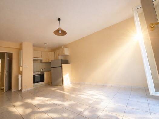 Studio à vendre 152 000 € 1 pièce 29 m² RDC/3 Les Lycées-La Forêt-Le Château Chantilly 60500