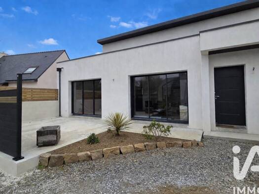 Maison à vendre 374 000 € 4 pièces 3 chambres 134 m² 355 m² de terrain Péaule 56130