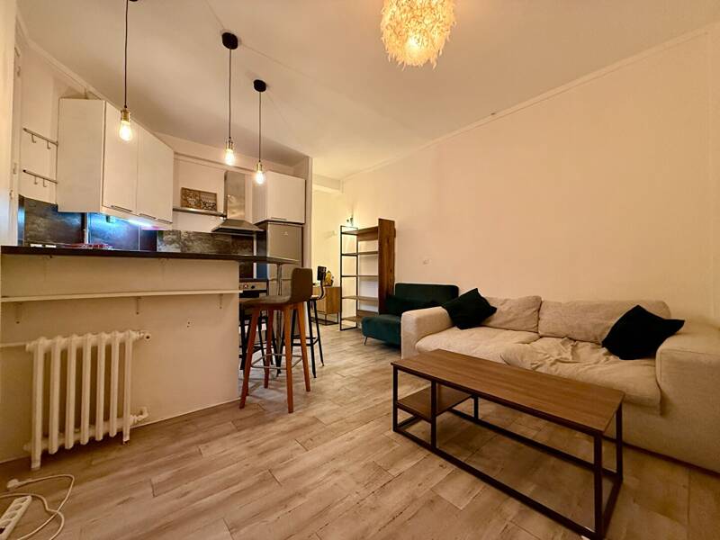 Maison à louer, 40m², PARIS 18E