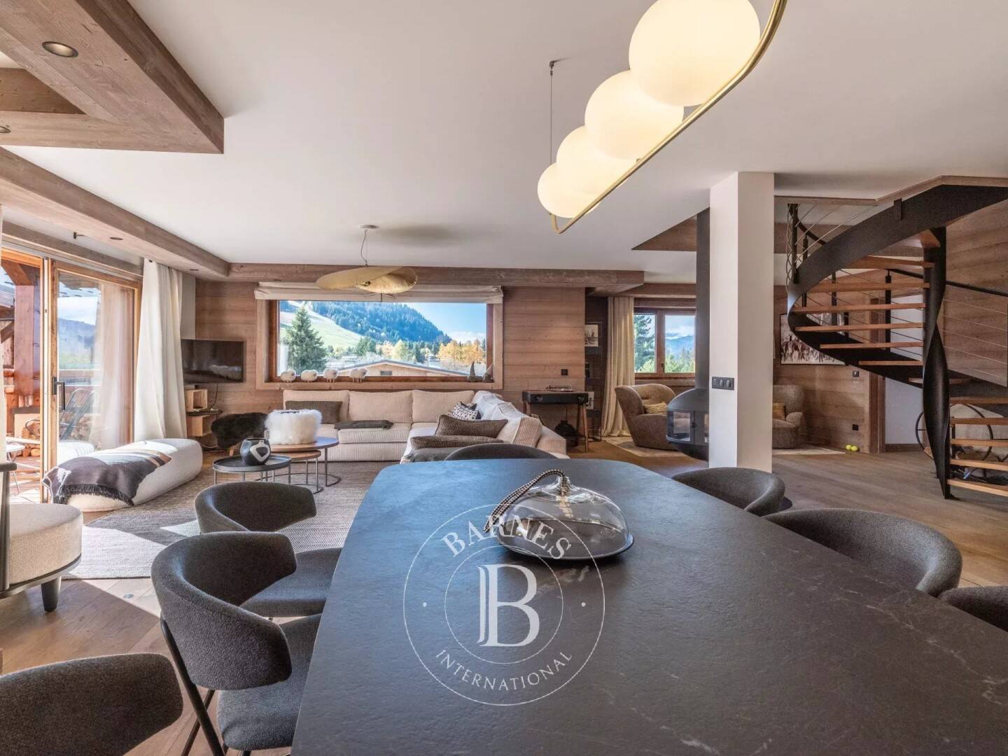 Maison à vendre, 137m², MEGEVE