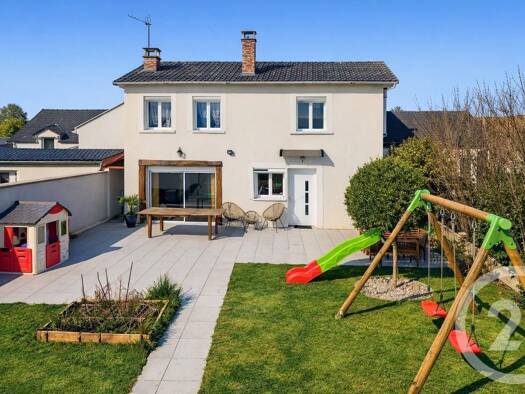 Maison à vendre 326 000 € 4 pièces 2 chambres 76 m² 330 m² de terrain Domont 95330