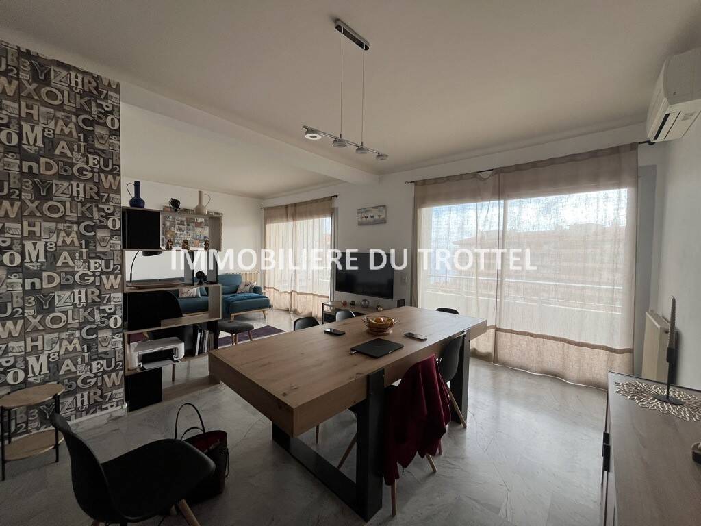 Maison à louer, 90m², AJACCIO
