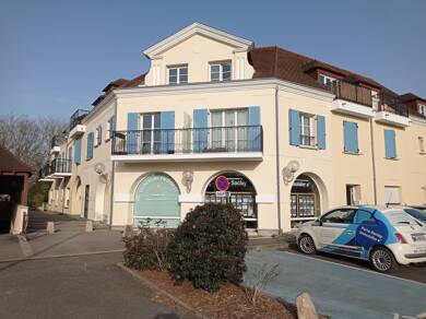 Appartement à louer 730 € 1 pièce 20,5 m² Étage 1/2 Villiers-le-Bâcle 91190