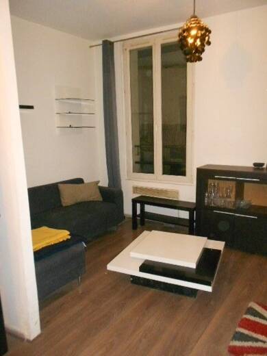 Appartement à louer 840 € 1 pièce 25 m² RDC/5 Bas Montreuil-Etienne Marcel-Chanzy Montreuil 93100