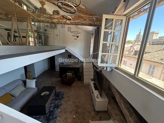 Duplex à vendre 380 000 € 3 pièces 2 chambres 117 m² Étage 3/3 La Balance-Palais des Papes Avignon 84000