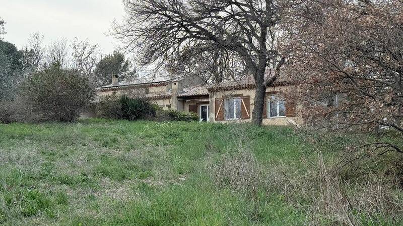 Maison à vendre, 243m², SAINT SATURNIN LES APT