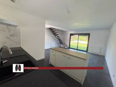 Maison à louer 1 530 € 4 pièces 3 chambres 75 m² Peyrehaut-Carbonnieux-Trigan Villenave-d'Ornon 33140