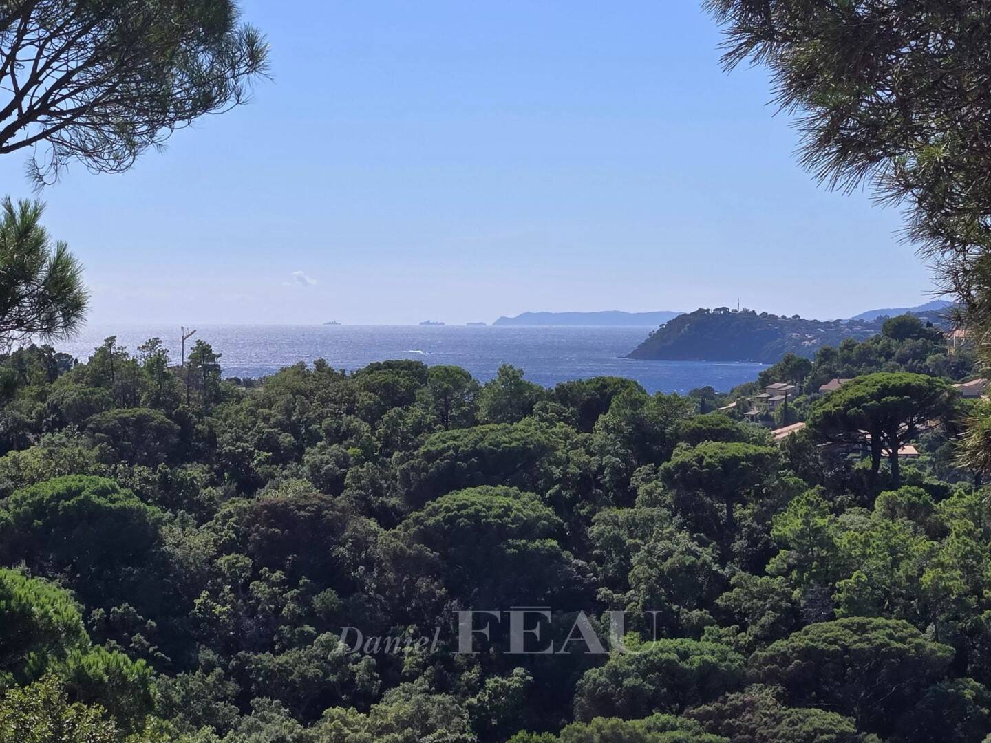 Maison à vendre, 243m², LA CROIX VALMER