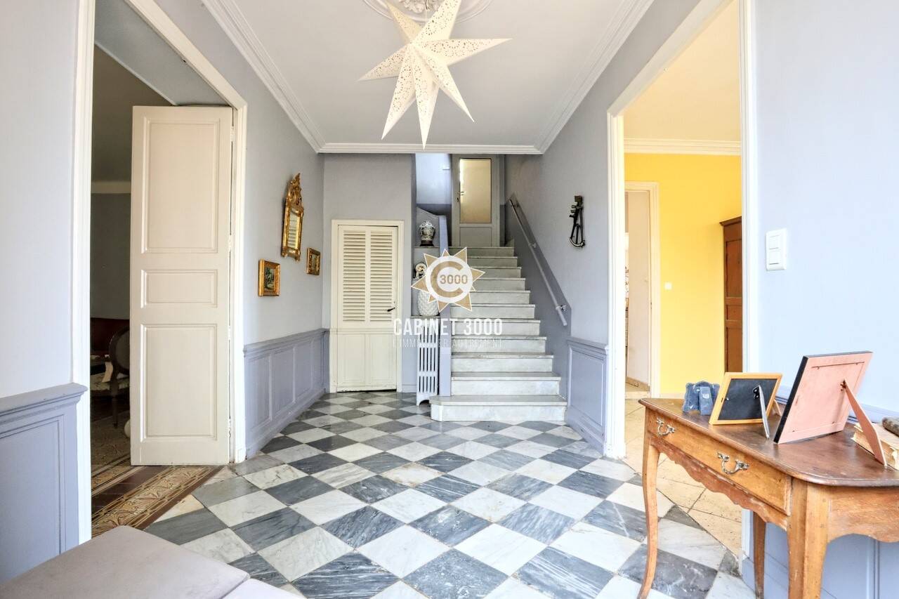 Maison à vendre, 338m², LA VALETTE DU VAR