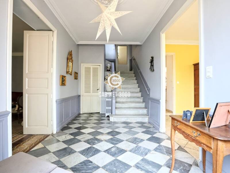 Maison à vendre, 338m², LA VALETTE DU VAR