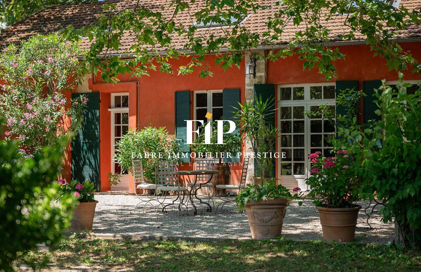 Maison à vendre, 745m², EYGALIERES