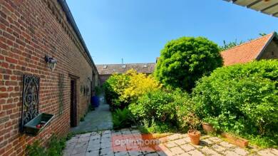 Maison à vendre 235 000 € 7 pièces 4 chambres 191 m² 1 074 m² de terrain Douchy-Lès-Ayette 62116