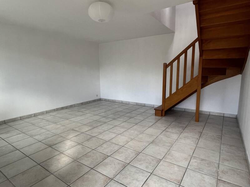 Maison à louer, 62m², PLOULEC H