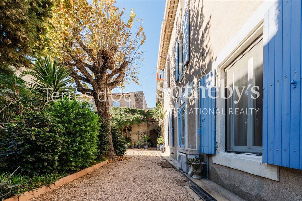 Maison à vendre, 180m², NISSAN LEZ ENSERUNE