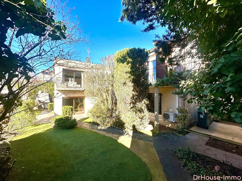 Maison à vendre, 200m², POITIERS