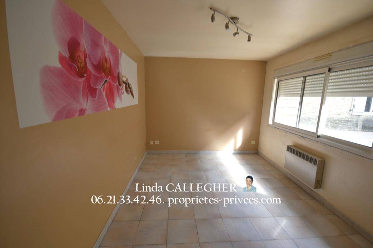 Maison à vendre, 149m², SAINT JEAN DE MARUEJOLS ET AVEJAN