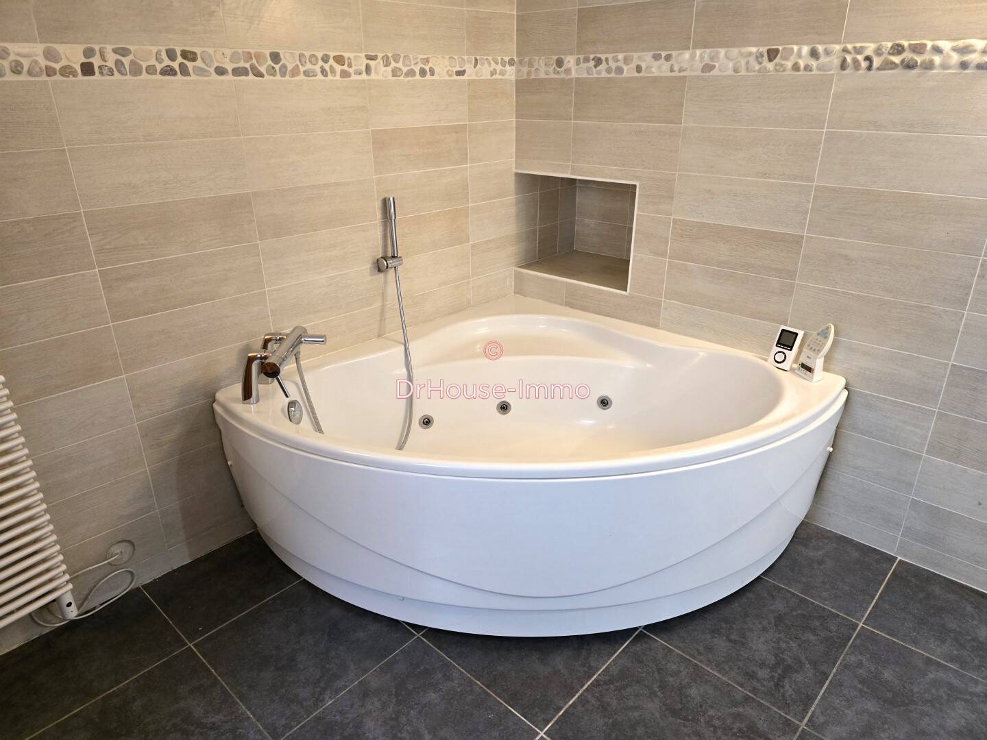 Maison à vendre, 138m², SAINT MAUR DES FOSSES