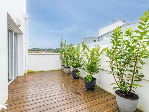 Appartement à vendre 339 000 € 3 pièces 2 chambres 61 m² Étage 4/5 Mondeville-Chassin Anglet 64600