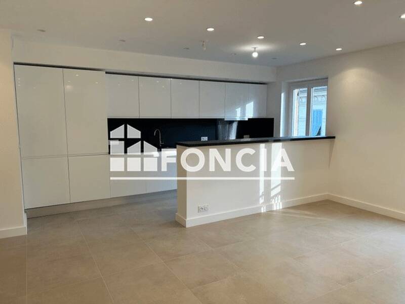 Maison à louer, 51m², NICE