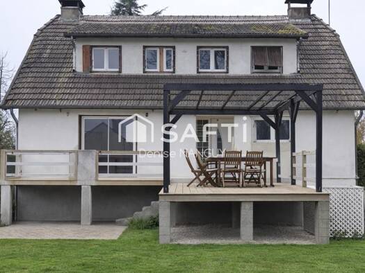 Maison à vendre 200 000 € 5 pièces 4 chambres 128 m² 2 200 m² de terrain Lorris 45260