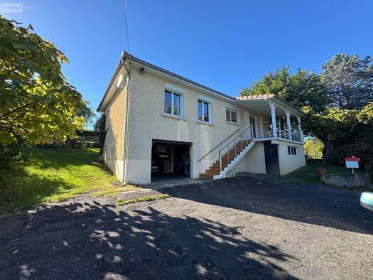 Maison en viager 147 200 € 4 pièces 3 chambres 81,6 m² 894 m² de terrain Bagnac-sur-Célé 46270