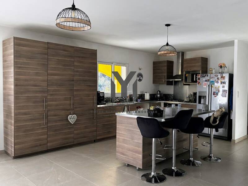 Maison à vendre, 160m², VENTABREN