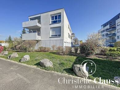 Appartement à vendre 118 800 € 2 pièces 1 chambre 49 m² Dernier étage, Étage 2/2 Sud Est Thann 68800