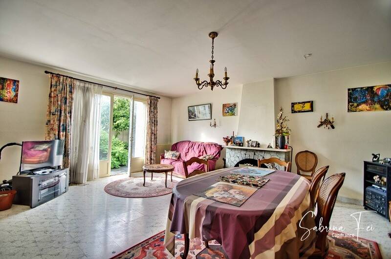 Maison à vendre, 239m², SAINT MEDARD D'AUNIS