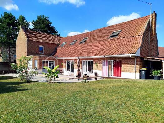 Maison à vendre 615 000 € 7 pièces 5 chambres 237 m² Cobrieux 59830