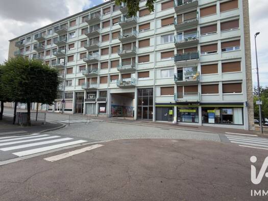 Appartement à vendre 172 000 € 4 pièces 2 chambres 75 m² 7 étages Verdun Villerupt 54190