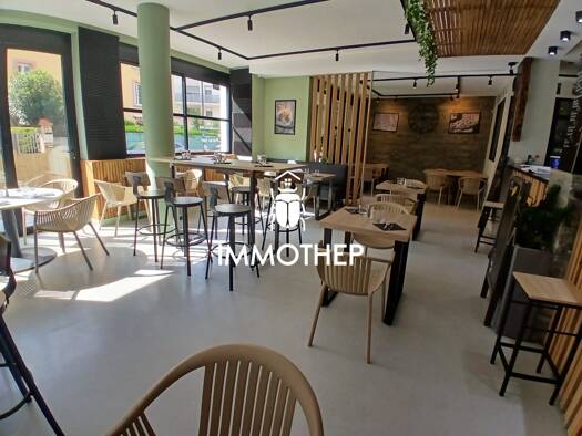 Restaurant à vendre Fonds de commerce 60 000 € 166 m² d'espace de restauration Berriat-Ampere Grenoble 38000