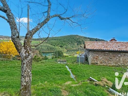 Maison à vendre 225 000 € 3 pièces 2 chambres 78 m² 21 396 m² de terrain Saint-Marcel-lès-Annonay 07100