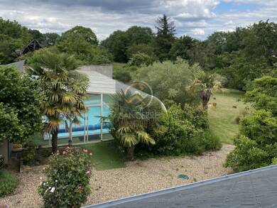 Maison à vendre 350 000 € 11 pièces 6 chambres 223 m² 2 296 m² de terrain Jars 18260