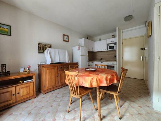 Studio à vendre 40 000 € 1 pièce 22,6 m² Étage 2/3 Amélie-les-Bains-Palalda 66110