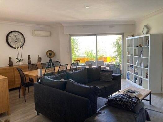 Appartement à louer 1 200 € 4 pièces 3 chambres 100 m² Alzo Di Leva Ajaccio 20090