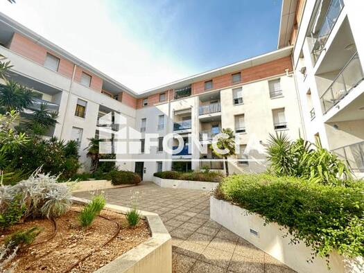 Appartement à louer 800 € 2 pièces 1 chambre 44,4 m² RDC/3 Sainte Musse Toulon 83100