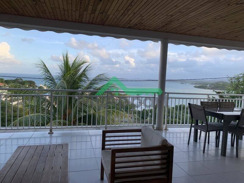 Maison à louer, 95m², LE ROBERT