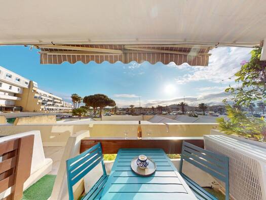 Appartement à vendre 360 000 € 2 pièces 1 chambre 35,69 m² 1er étage Le Cap d'Agde Agde 34300