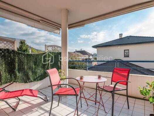 Appartement à vendre 199 000 € 4 pièces 3 chambres 88,33 m² Étage 1/2 Centre Échirolles 38130