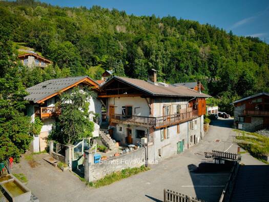 Maison à vendre 670 000 € 7 pièces 4 chambres 128,54 m² Sainte-Foy-Tarentaise 73640